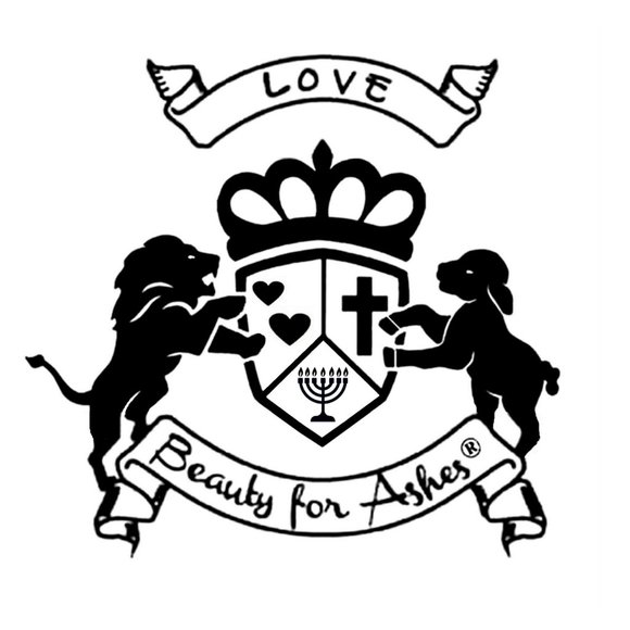 Meet your Posher, Beauty for Ashes Boutique! - Picture 3 of 3